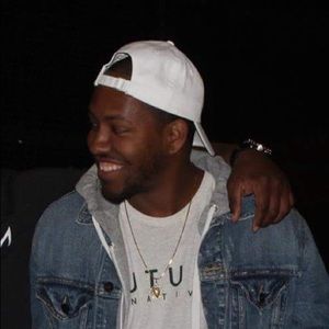 Meet your Posher, Aj